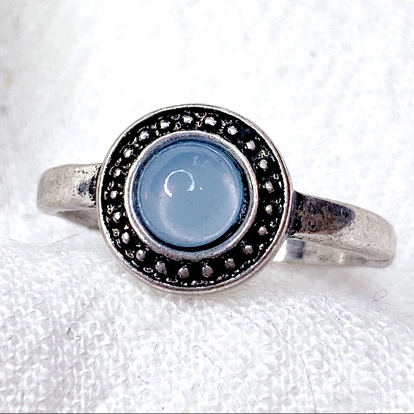 Baby Blue Moonstone Silver Plated Ring - Picture 4 of 10